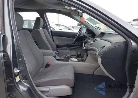 2011 Honda Accord 2.4 Lx from USA, damaged, VIN 1HGCP2F36BA021228